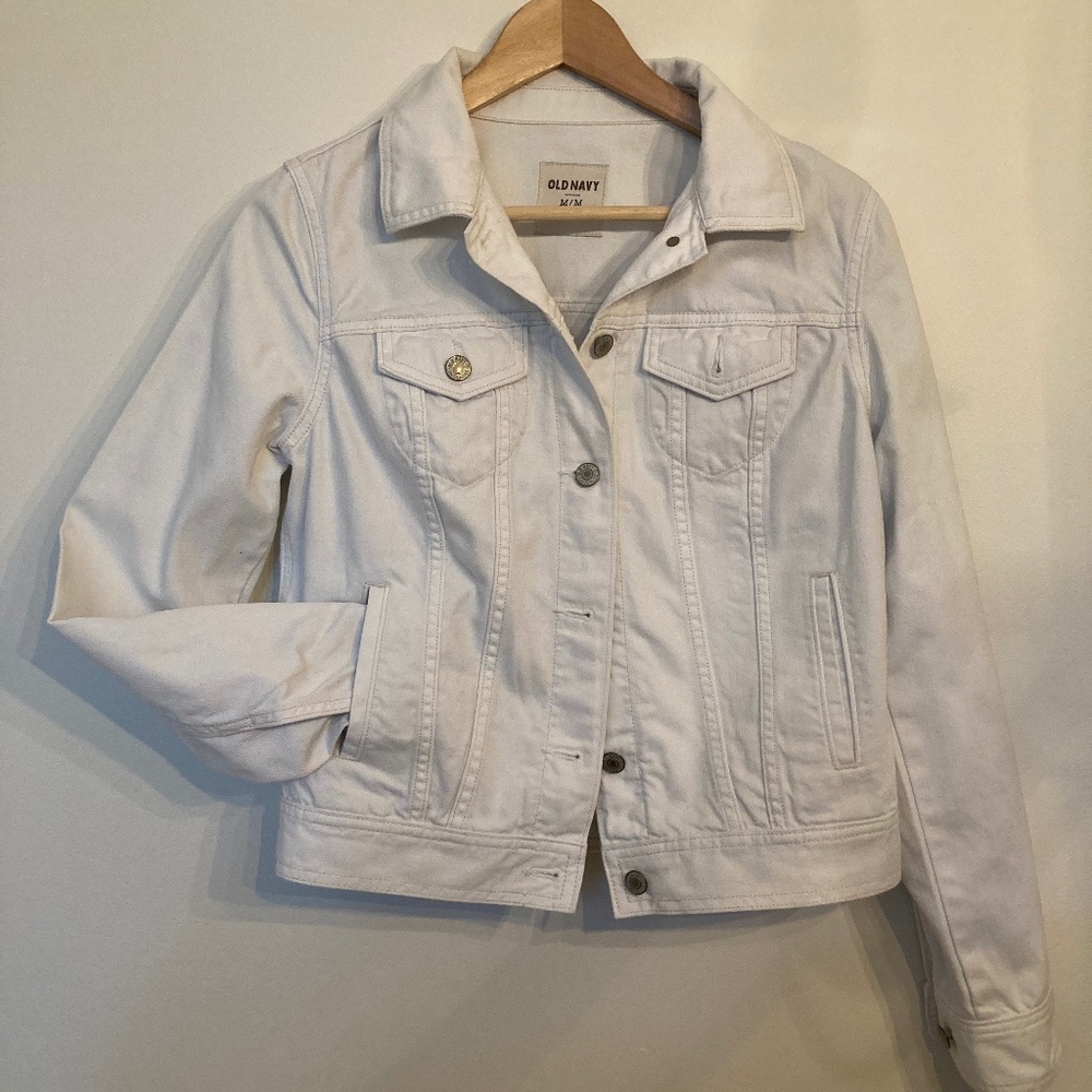 White jean jacket size M